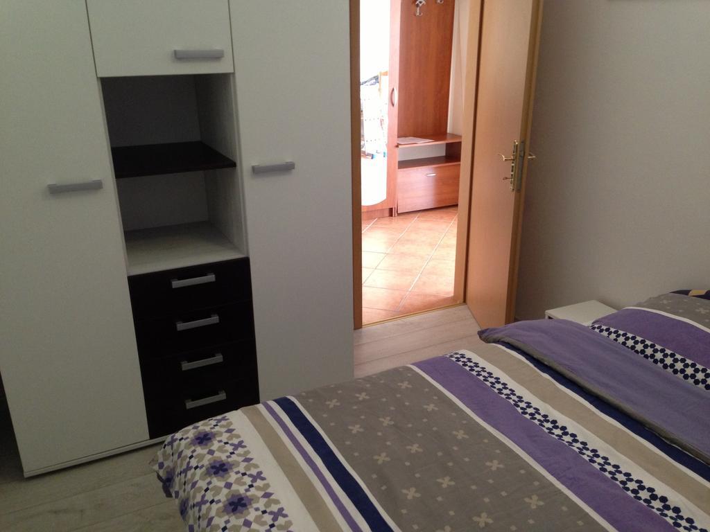 Apartments Salvore Crveni Vrh Szoba fotó